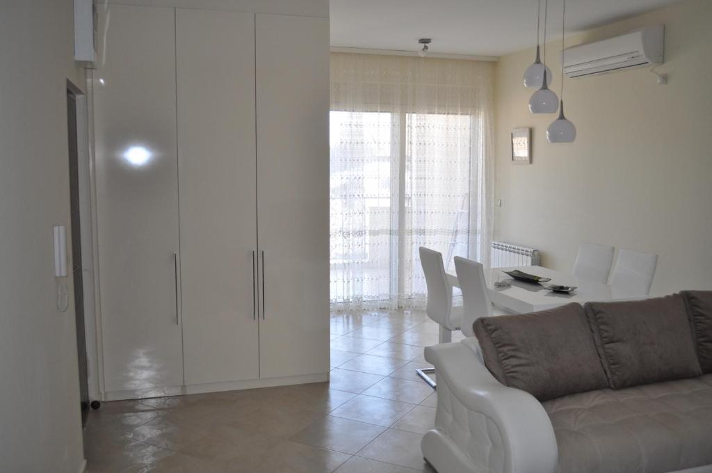 Apartments Soleado Pančevo Eksteriør bilde